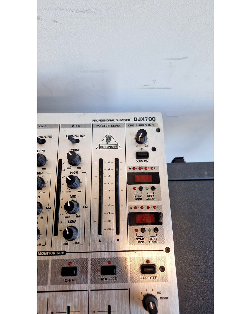 Behringer DJX700 - Mixer - Poor - Image 2