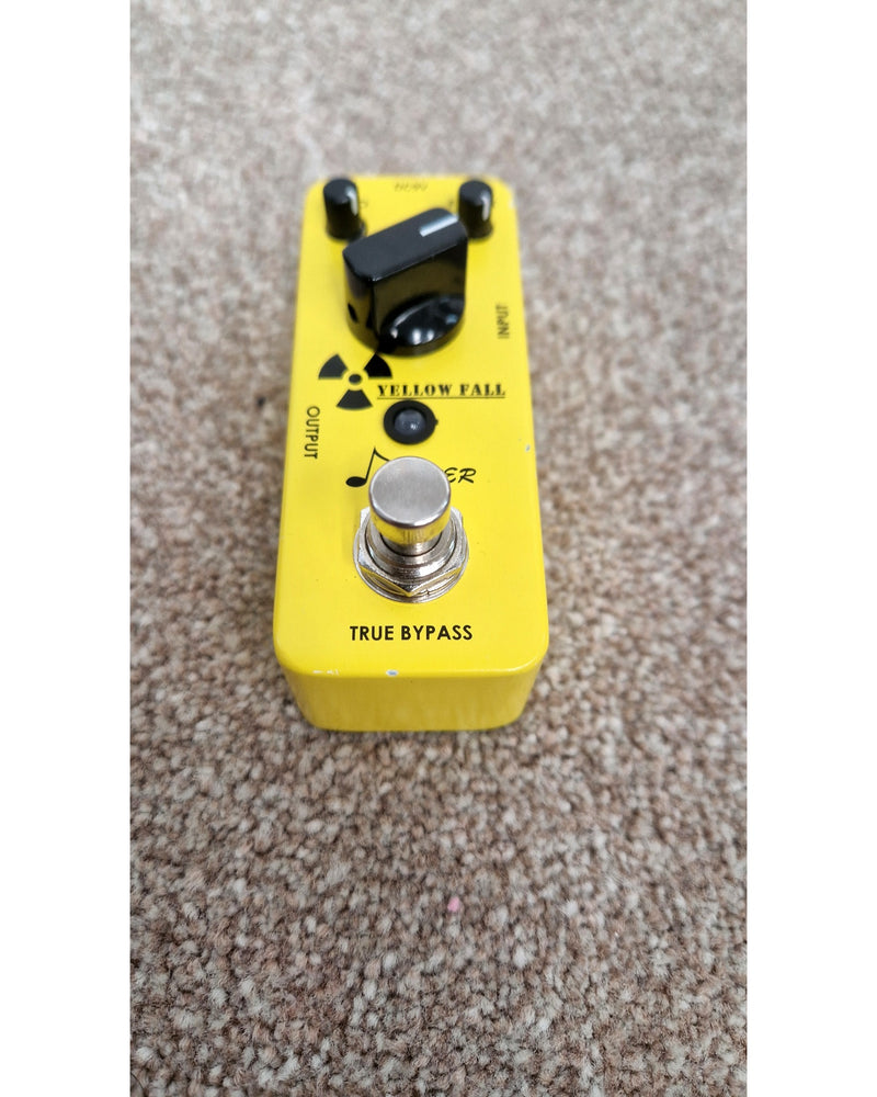 Donner Yellow Fall Delay mini Pedal - Excellent - image 4