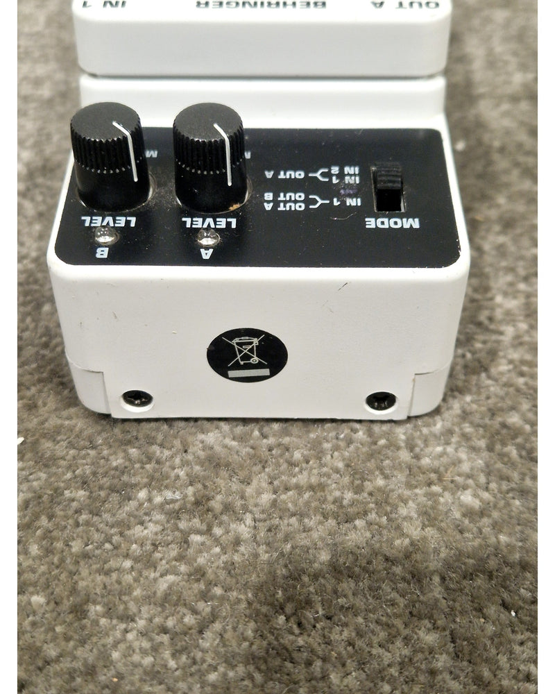 BEHRINGER AB100 - Effects Pedal - Very Good - Image 2