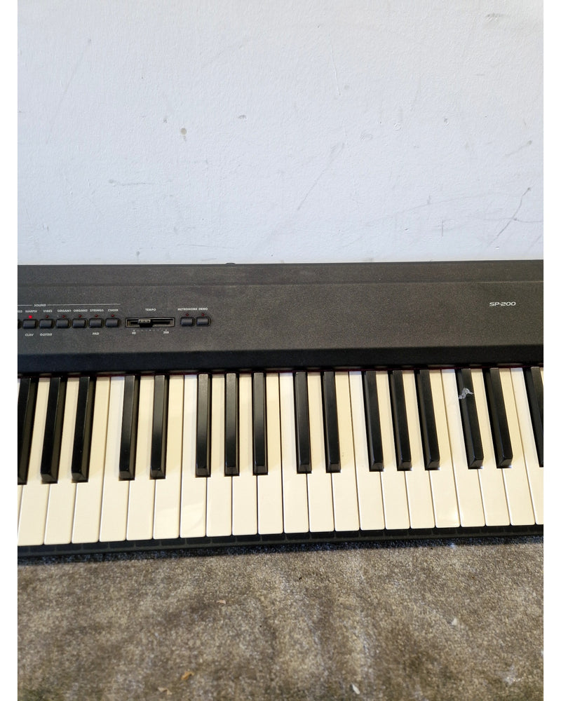 Korg - Musical Keyboard - Black - Excellent w/ Power Supply - image 12