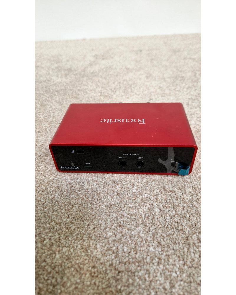 Focusrite Scarlett Solo - Audio Interface - Red - Excellent - image 7