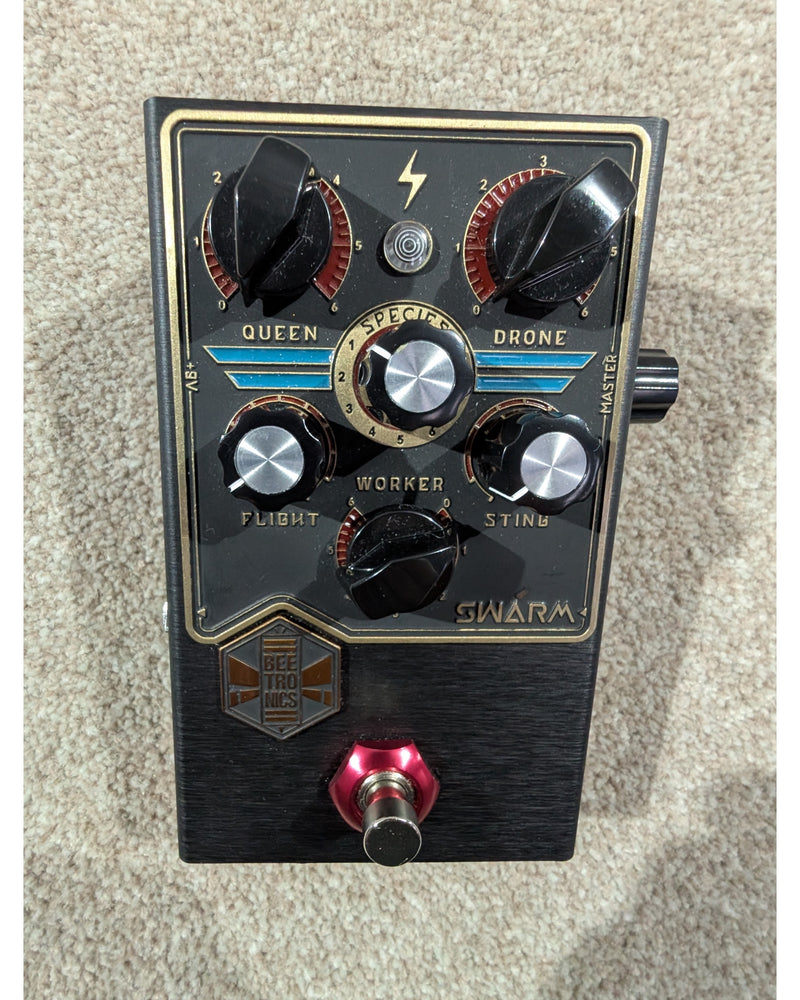 Beetronics Swarm - Overdrive & Distortion Pedals - Black/Gold/Blue - Excellent w/ Original Box, Manuals, Certification - image 7