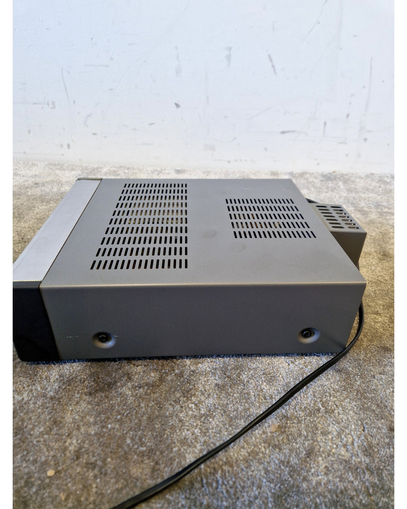 Denon UDRA-70 - Hi-Fi Amplifiers - Good - Image 3
