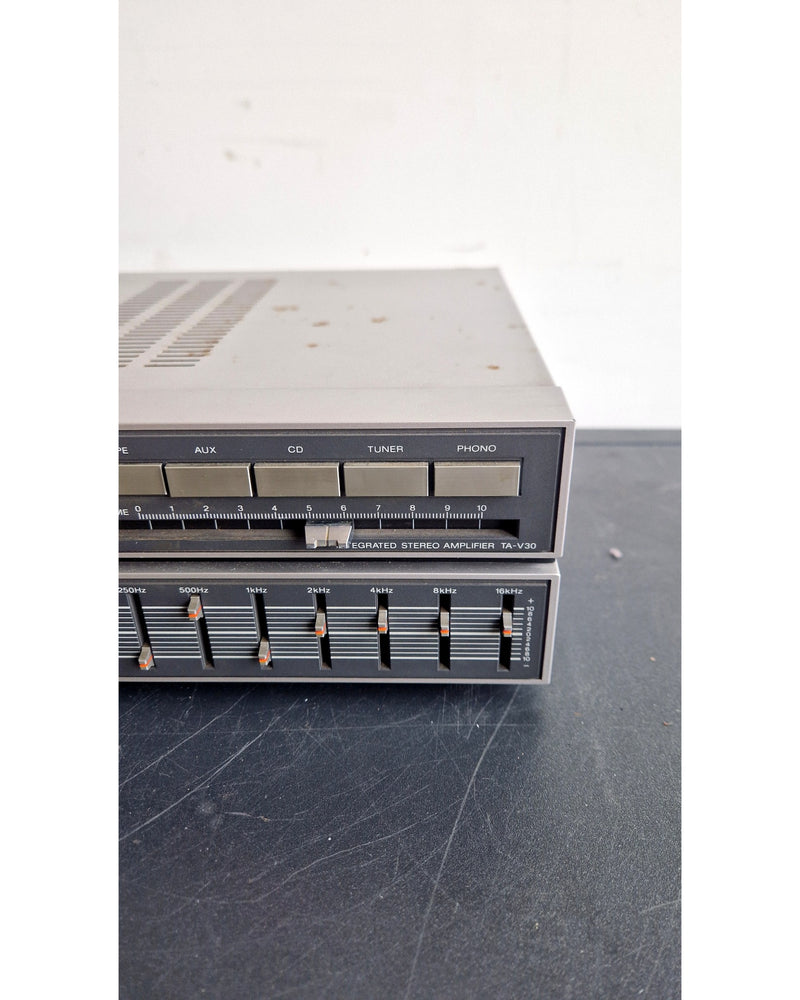Sony TA-V30 - Hi-Fi Amplifiers - Good - Image 2