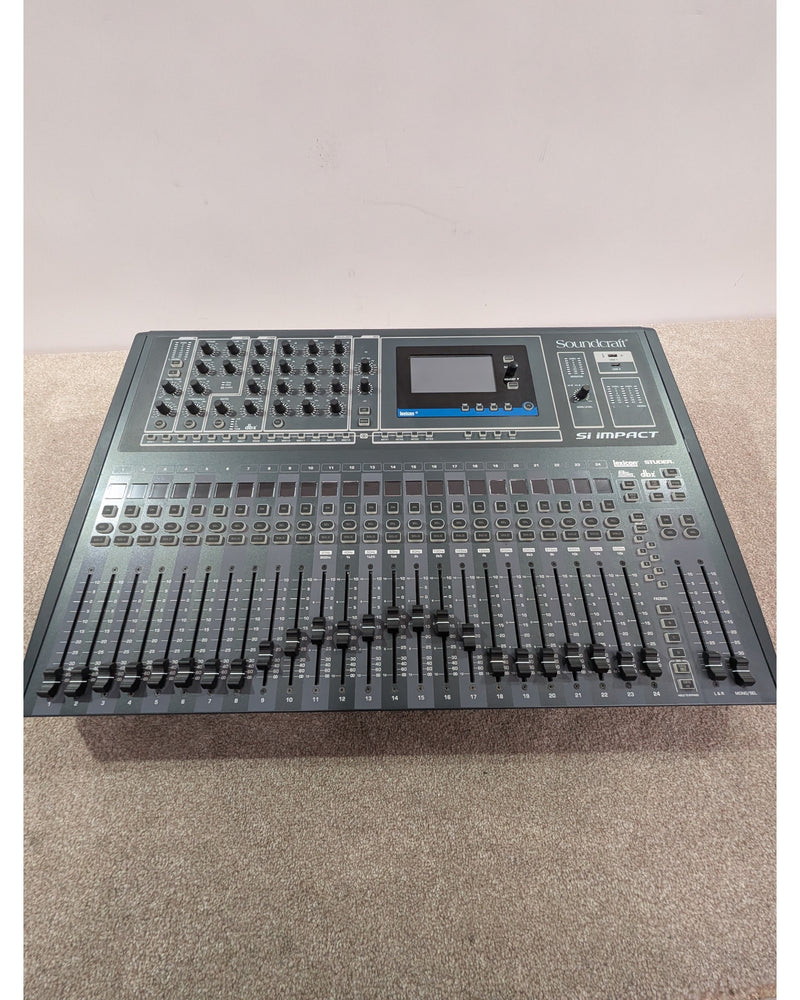 Soundcraft Si Impact - Mixer - Excellent w/ Soft Case - image 18