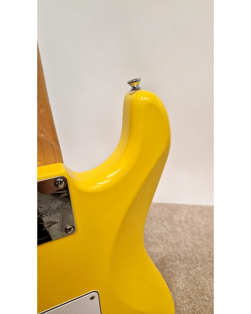 Squier Affinity Stratocaster Indonesia - Electric Guitars - Yellow - Very Good - Image 12