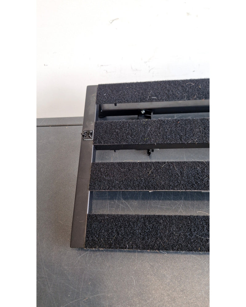 Pedaltrain classic JR - Pedal Board - Very Good w/ Soft Case - image 13