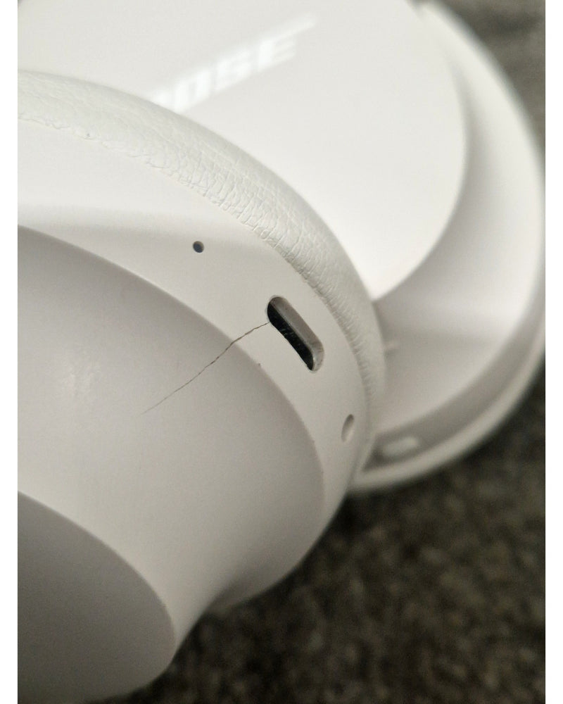 Bose QuietComfort Ultra - Headphones - White - Good w/ Original Box - Image 2