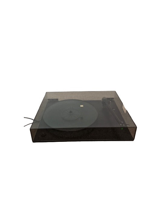 REGA Planar 3 Turntable - Iconic Design - Good - image 1
