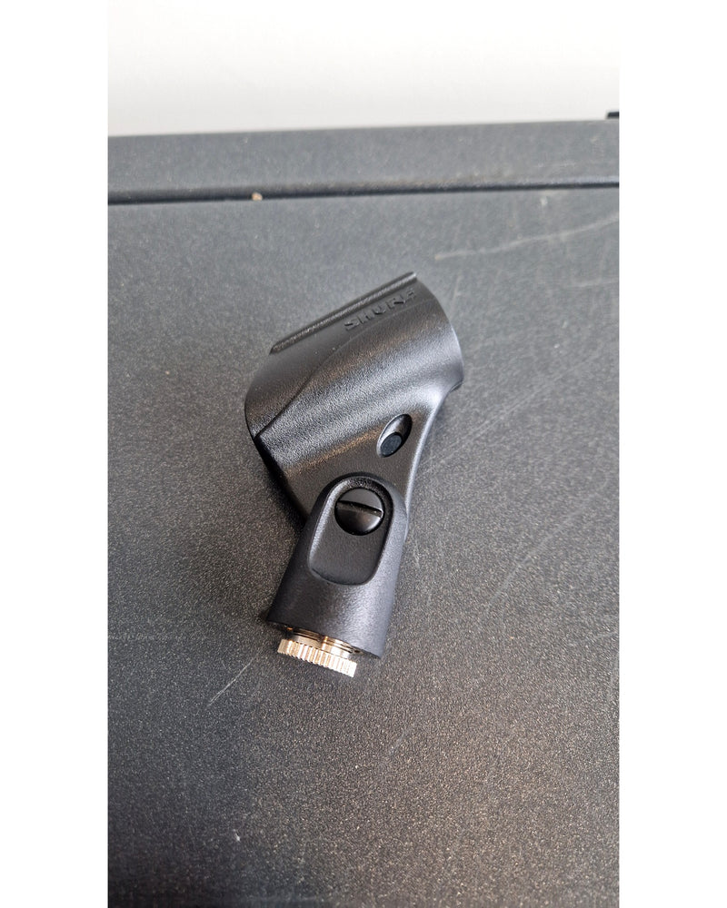 Shure SM58 - Microphone - Excellent w/ Soft Case - Image 2