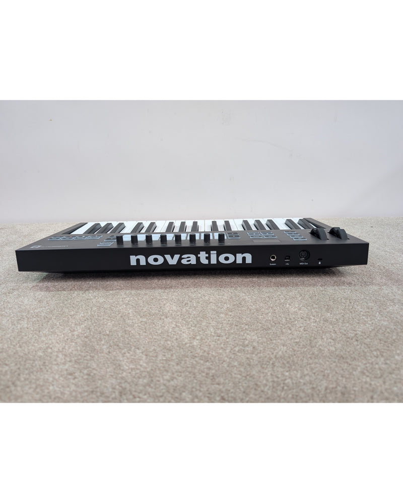 Novation Launchkey 37 - MIDI Controller - Excellent w/ Original Box & Manuals - image 11