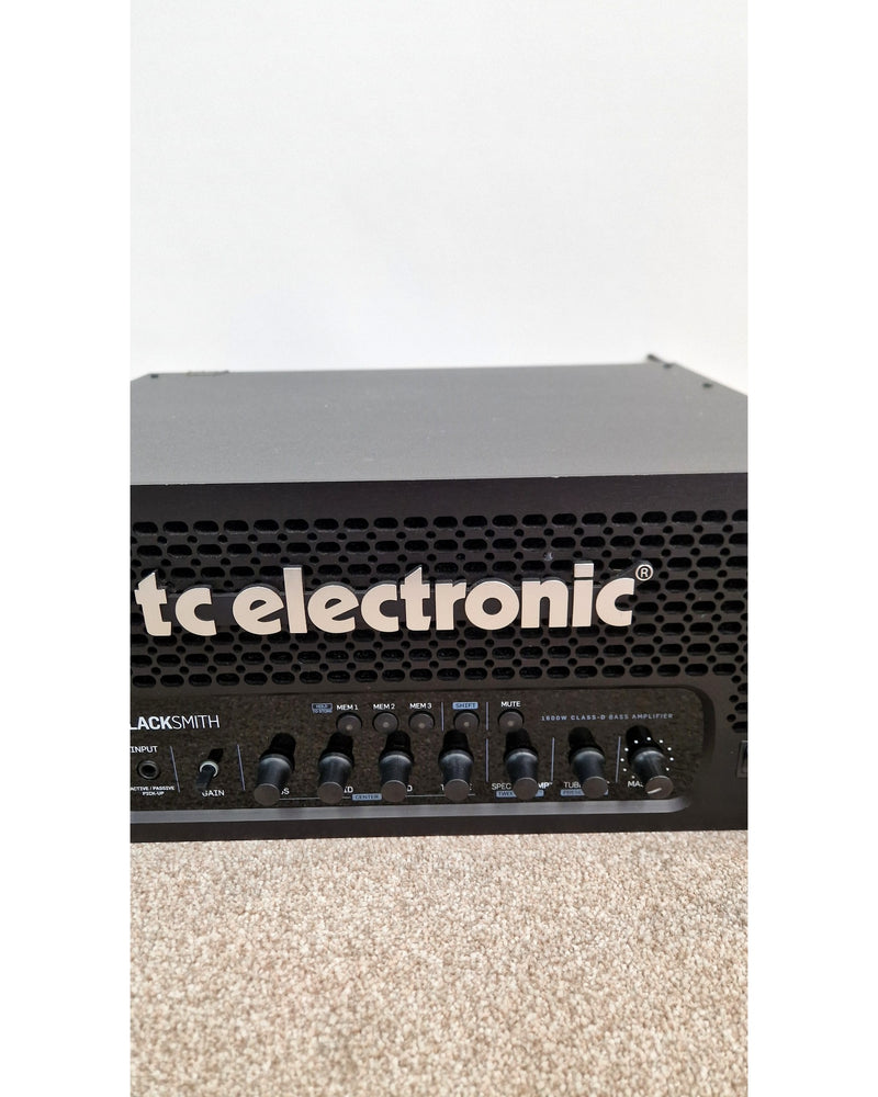 TC Electronic Blacksmith - Bass Amplifier - Very Good - Image 3