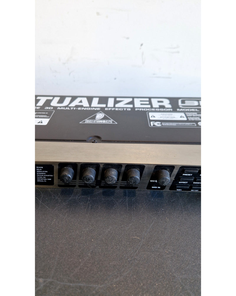 Behringer FX2000 - Effect Processor - Fair - Image 7