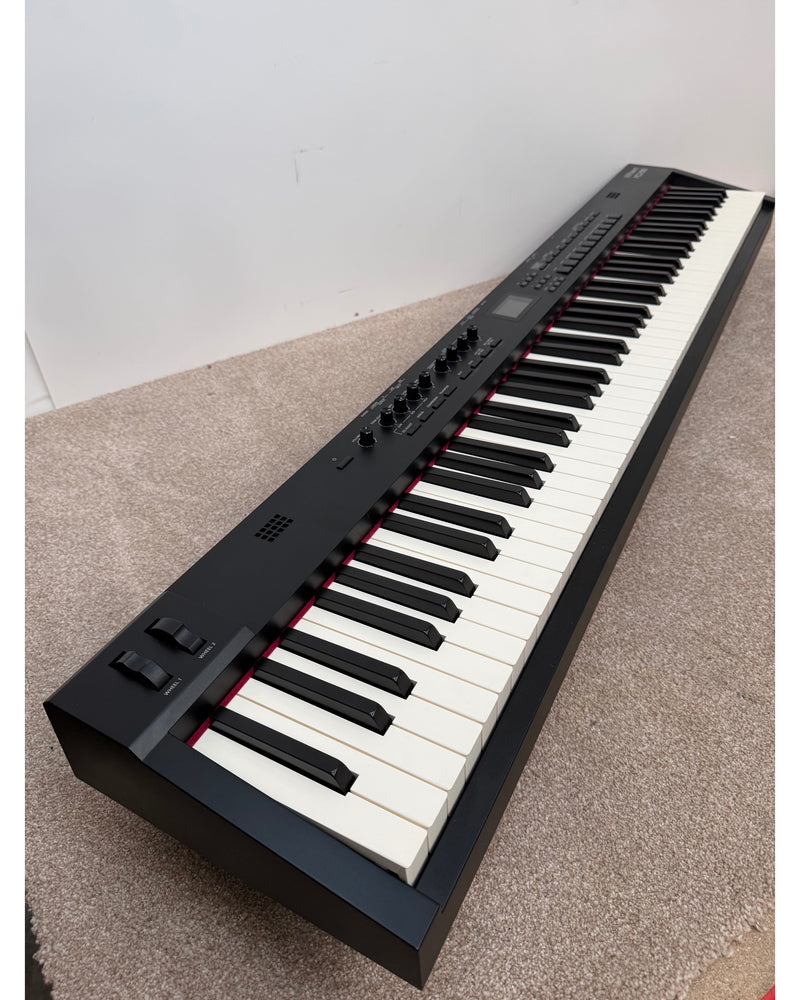 Roland RD-88 - Keyboard - Black - Excellent w/ Power Supply - image 11