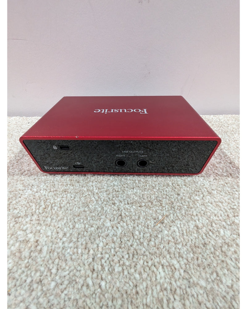 Focusrite Scarlett Solo (3rd Gen) - Audio Interface - Red And Black - Excellent - image 7