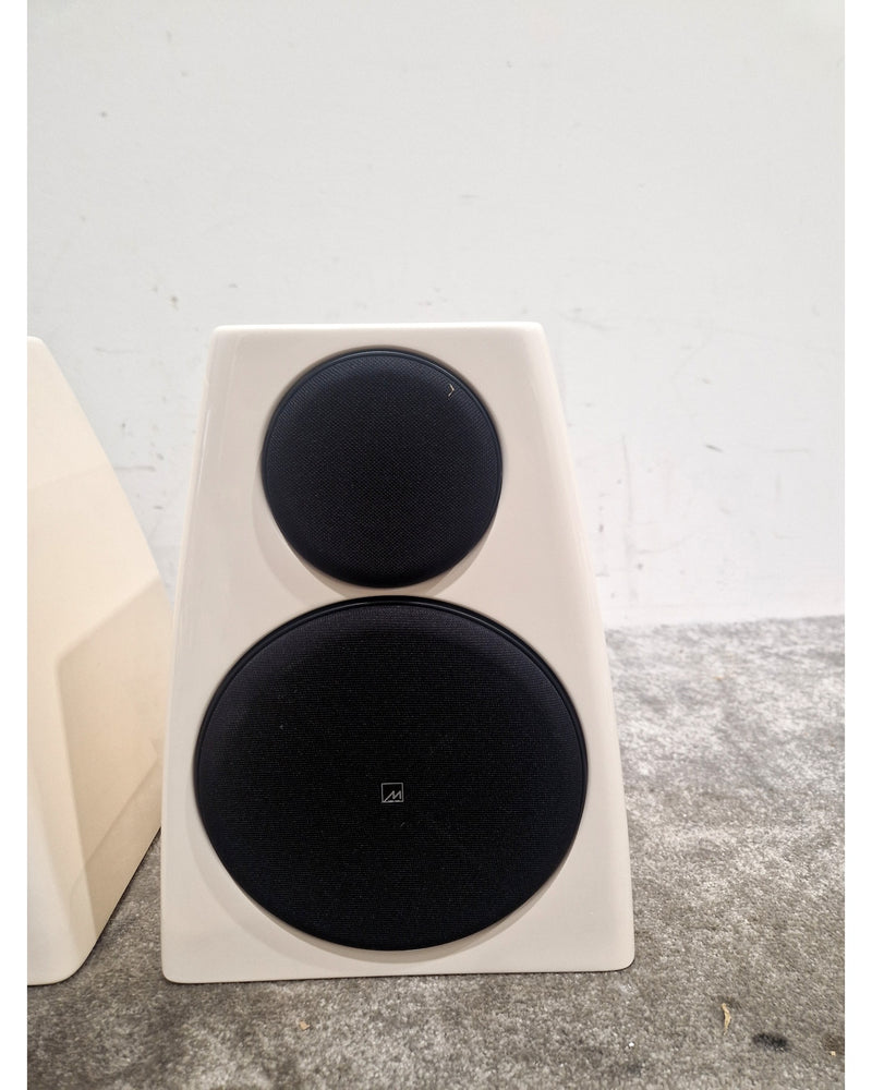 Meridian DSP 3200 - Hi-Fi Speakers - White - Pair - Excellent - Image 10