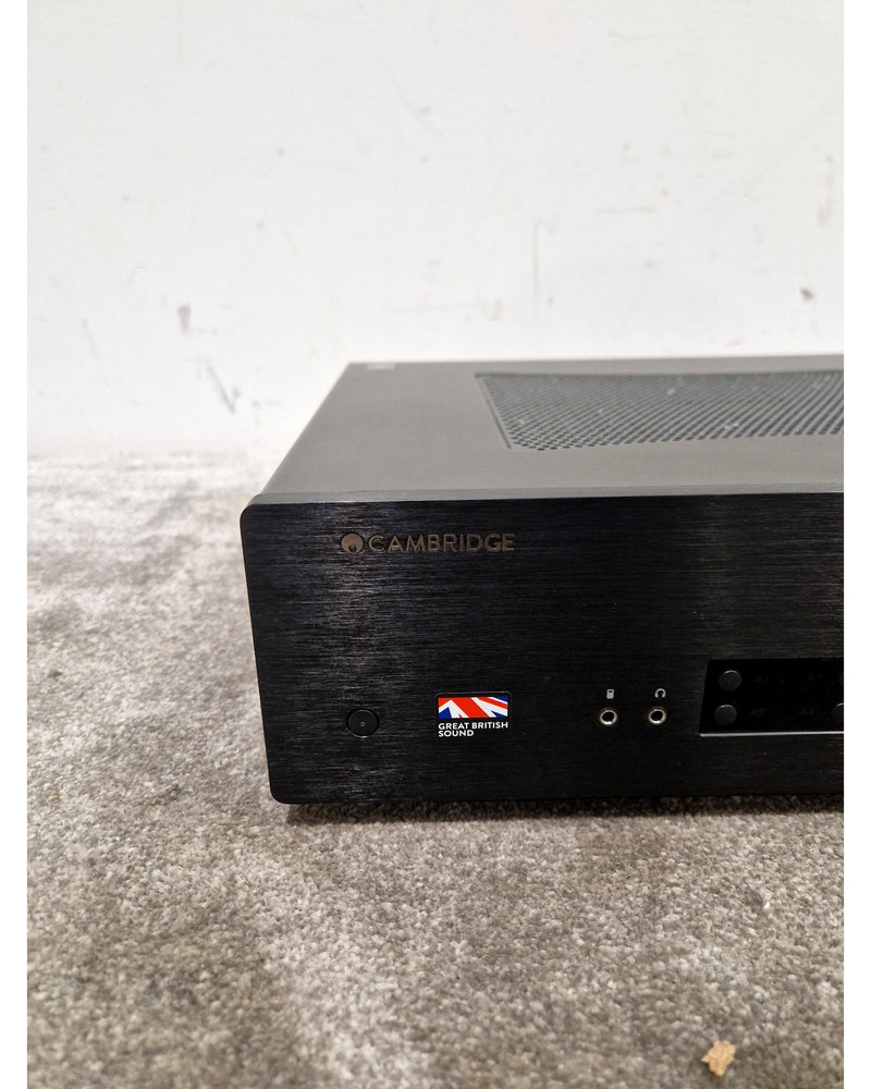 Cambridge CXA60 - Hi-Fi Amplifiers - Black - Excellent - Image 13