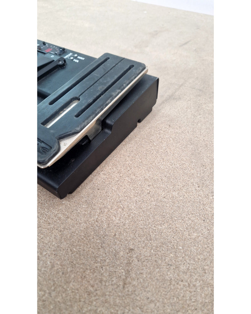 Line 6 FBV Express - Footswitch - Good w/ Original Box - Image 8