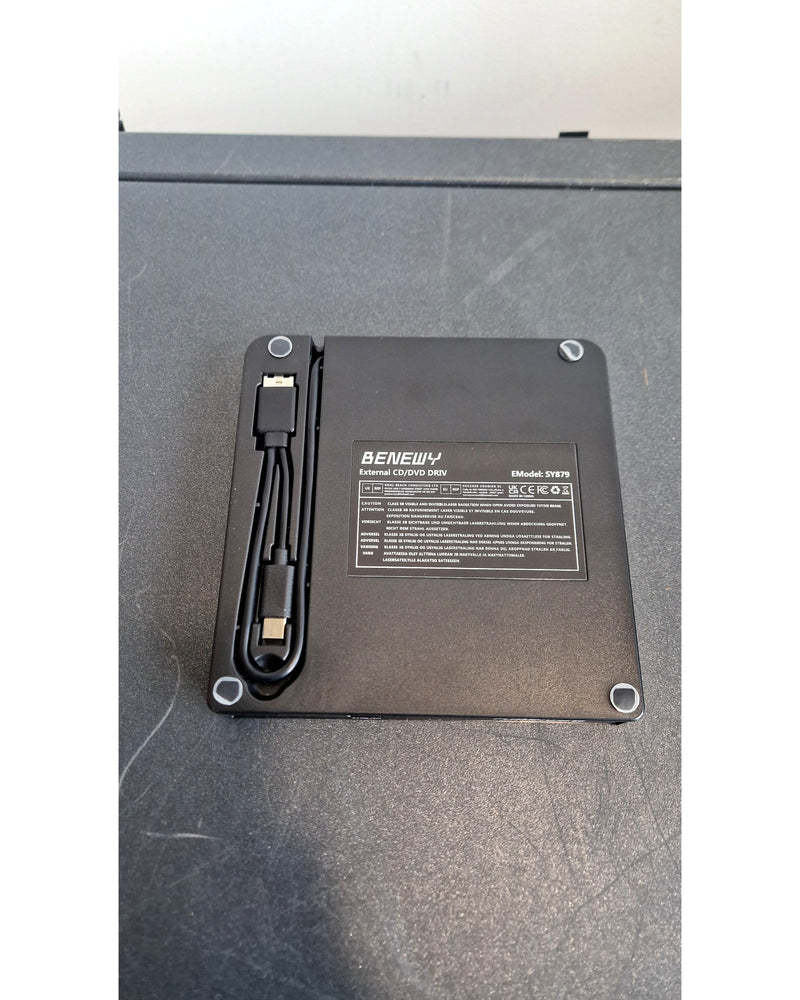 Generic External CD Drive with Case - Disk Drive - Like New w/ Soft Case - image 8