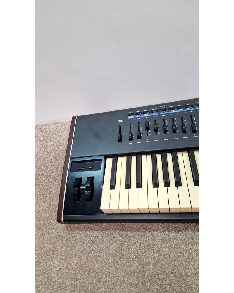 Kurzweil PC3A8 - Synthesizer - Black - Fair - image 11