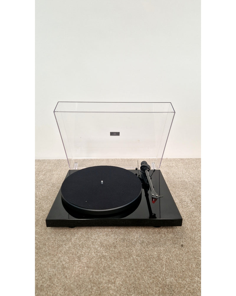 Pro-Ject Debut Carbon DC - Turntable - Good w/ Original Box & Power Supply - image 4