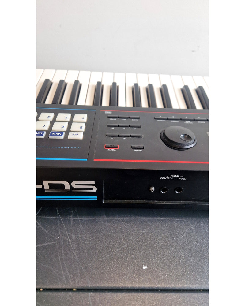 Roland JUNO-DS - Synthesizer Keyboards - Black - Very Good w/ Soft Case & Power Supply - Image 5