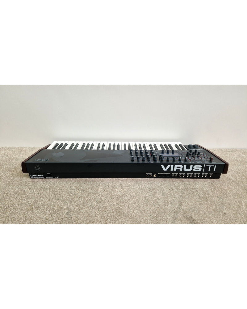 Access Virus TI Keyboard - Synthesizer - Black - Good w/ Power Supply & Manuals - image 2
