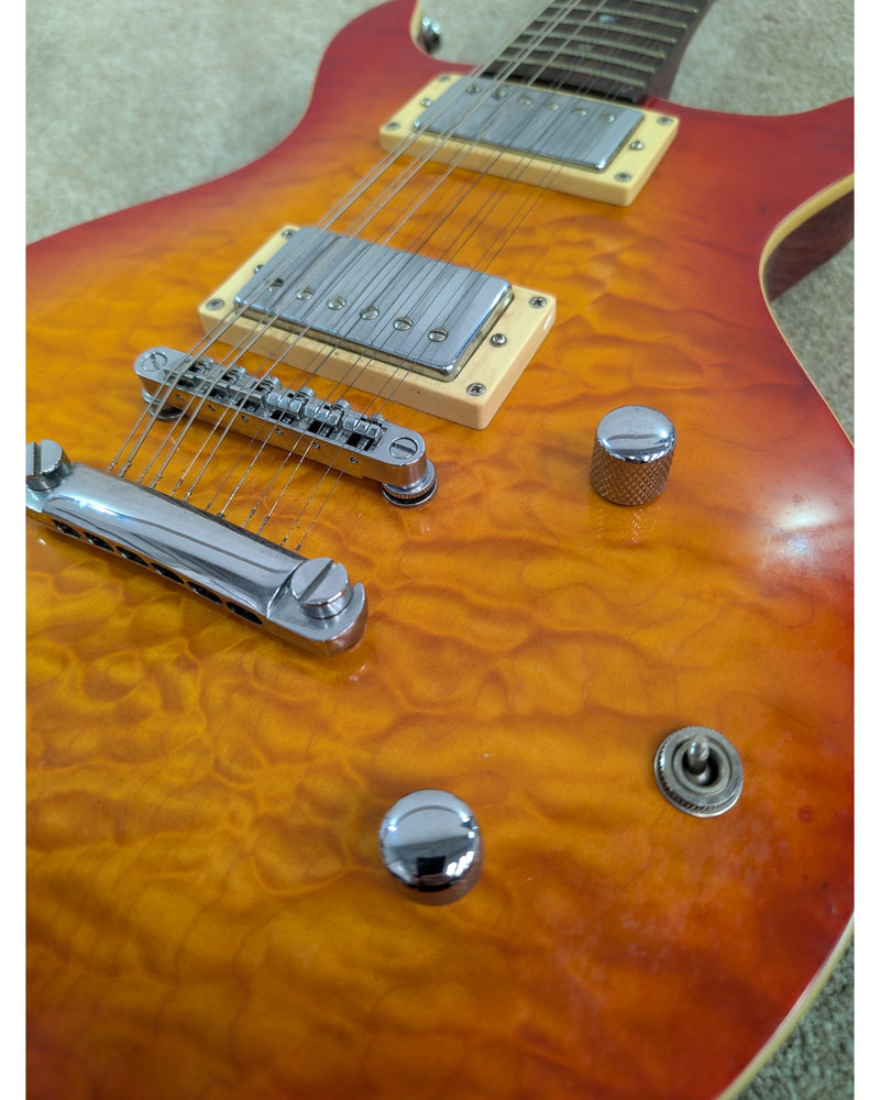 Wolf KT12 - Electric Guitar - Cherry - Very Good w/ Soft Case - image 12