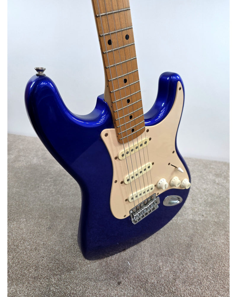 Squier Affinity Stratocaster 2006 - Electric Guitar - Metallic Blue - Good w/ Soft Case - image 10