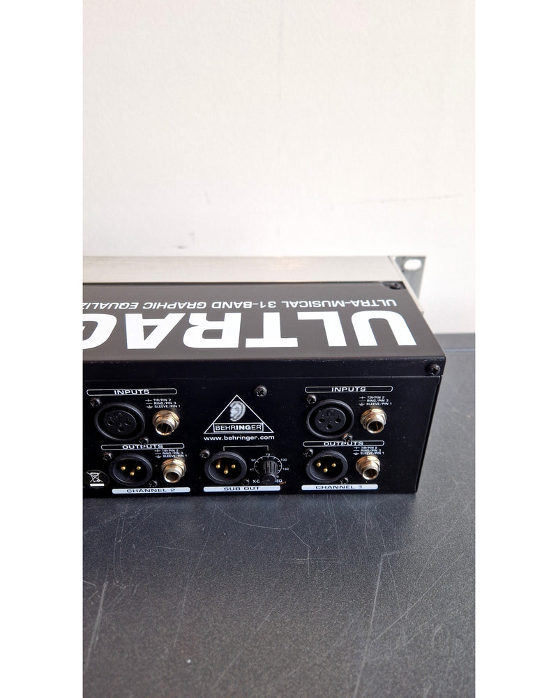 Behringer Ultragraph Pro FBQ3102 - Equalisers - Excellent w/ Manuals & Power Supply - Image 6