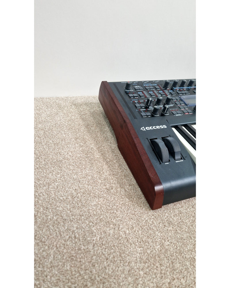 Access Virus TI Keyboard - Synthesizer - Black - Good w/ Power Supply & Manuals - image 10