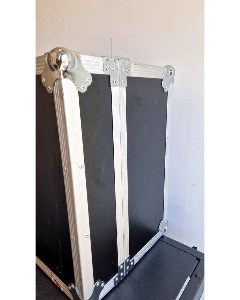 Citronic 19" 2U:8U Flightcase - Flight Cases - Good - image 8
