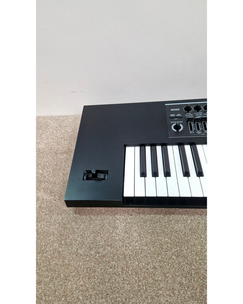 Roland Juno-DS76 - Synthesizer - Black - Excellent w/ Power Supply - image 12