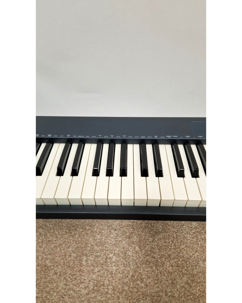 M-Audio Keystation 88 - MIDI Controllers - Like New - Image 5