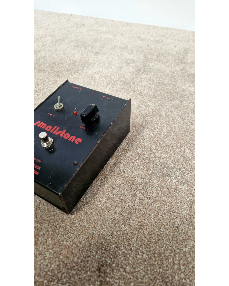 Electro-Harmonix Small Stone Russian - Effects Pedal - Black - Good w/ Hard Case - Image 7
