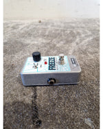 Electro-Harmonix Freeze Sound Retainer - Effects Pedal - Silver - Excellent - Image 7