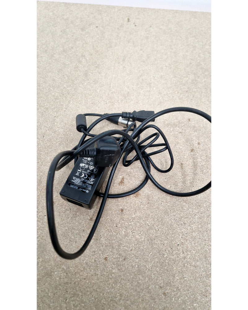 Universal Audio UAD-2 Satellite OCTO - Audio Interface - Good w/ Power Supply - image 2