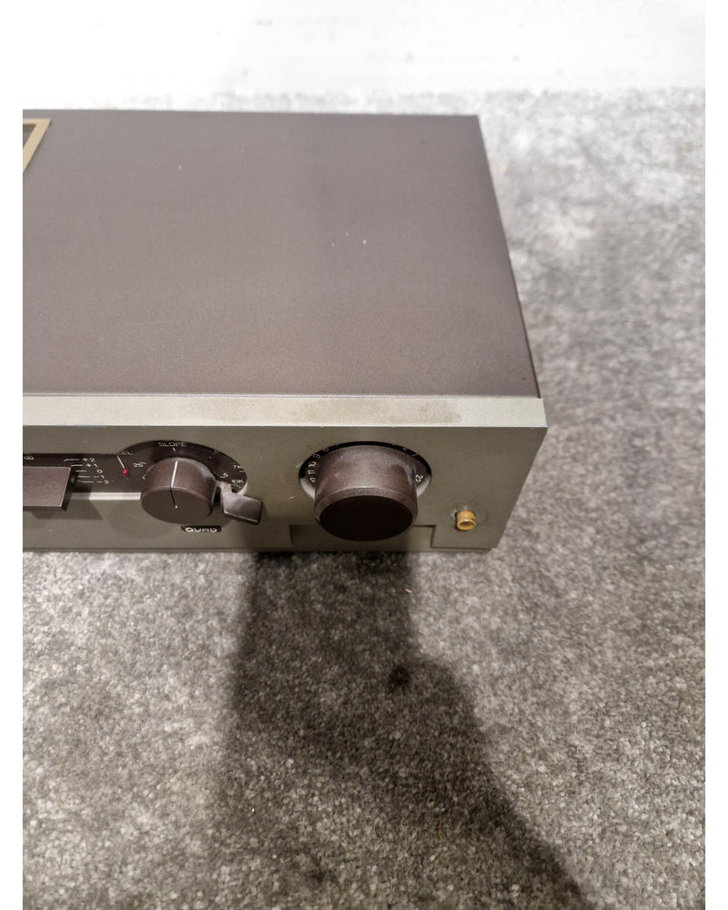 Quad 44 - Pre-Amplifier - Excellent - Image 9
