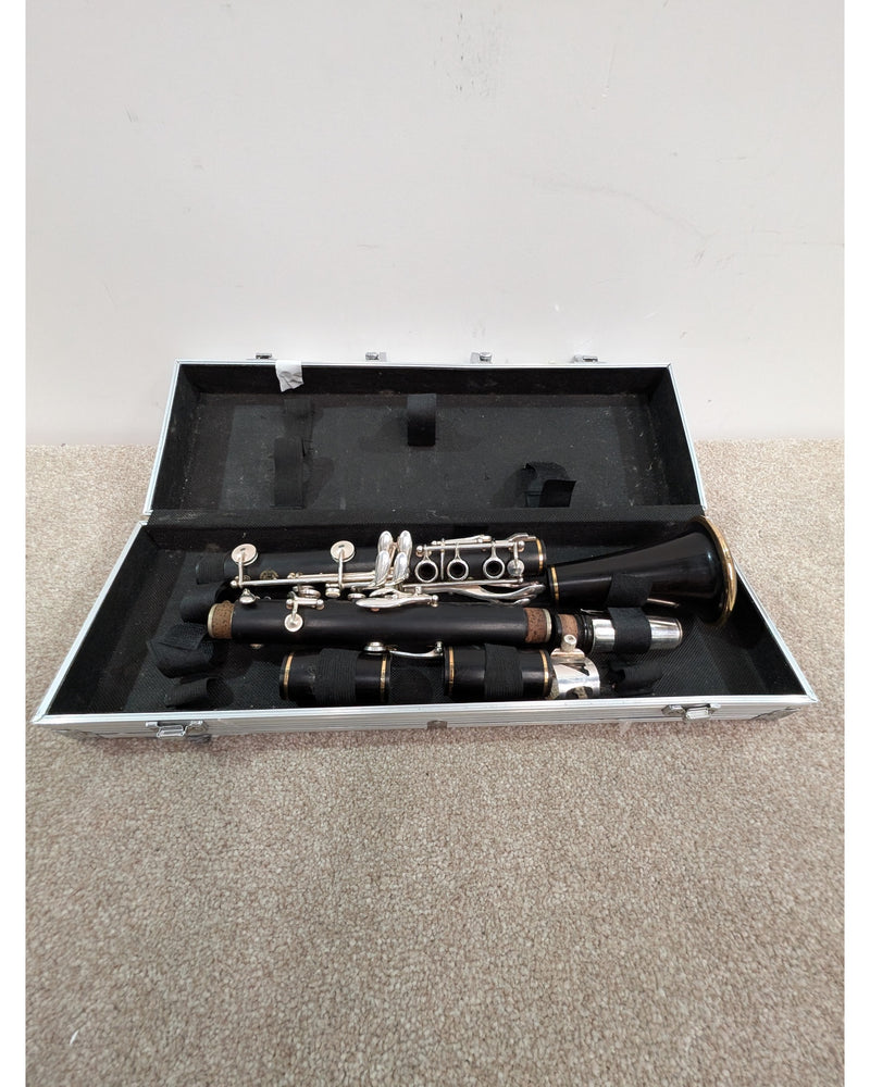 Selmer Privilege Clarinet - Clarinets & Flutes - Black With Silver-Coloured Keywork And Gold-Coloured Rings - Good w/ Hard Case - image 17