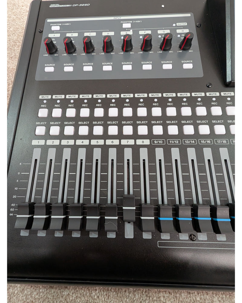 TASCAM DP-32SD - Recorder - Black - Excellent w/ Manuals - image 6