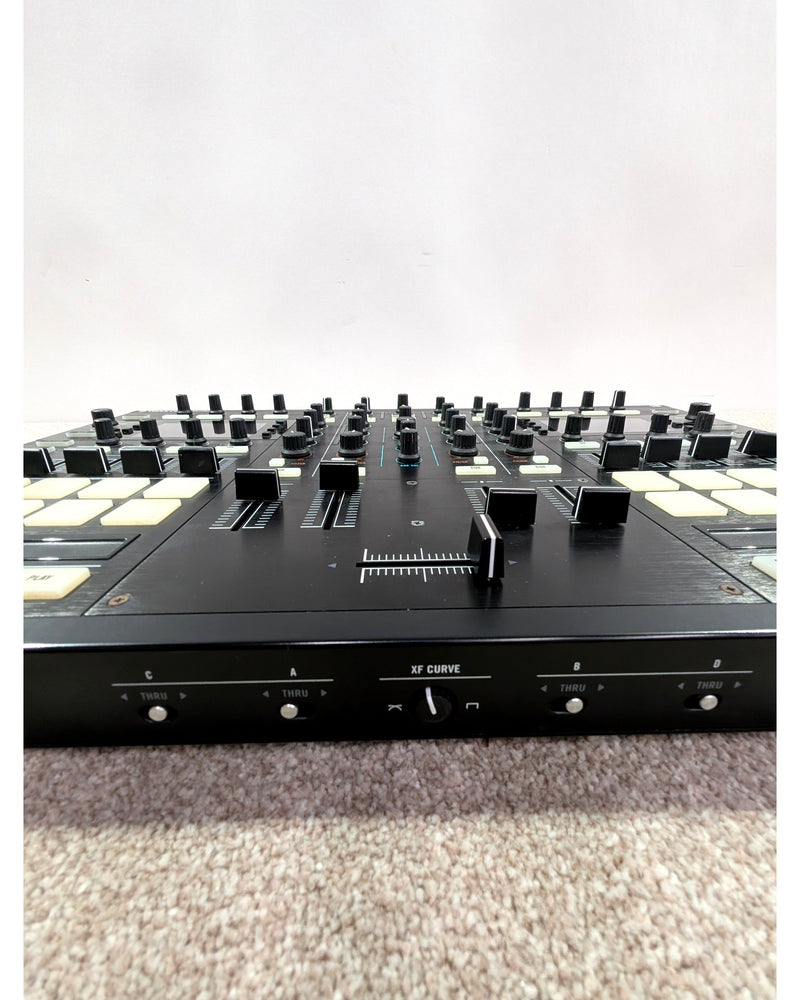 Traktor Kontrol S8 - DJ Equipment - Black - Good - image 13