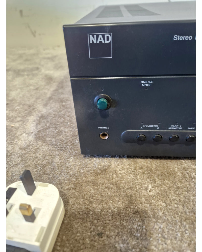 NAD C 370 - Hi-Fi Amplifiers - Good - Image 2