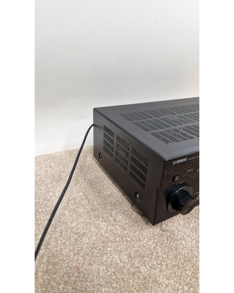 Yamaha RX-A550 - Very Good w/ remote_control & Manuals - image 10