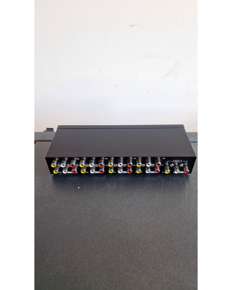 Unbranded 8-Port Video Audio Switch - AV Accessories - Excellent - Image 6