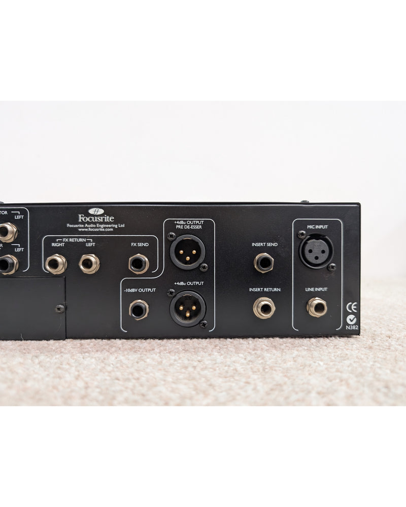 Focusrite PLATINUM VoiceMaster pro - Preamp - Silver/Black - Very Good w/ Original Box & Manuals - image 11