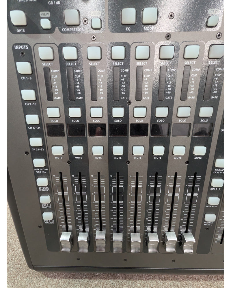 Behringer X32 Compact - Mixer - Black - Excellent w/ Original Box, Manuals, Cables - image 9