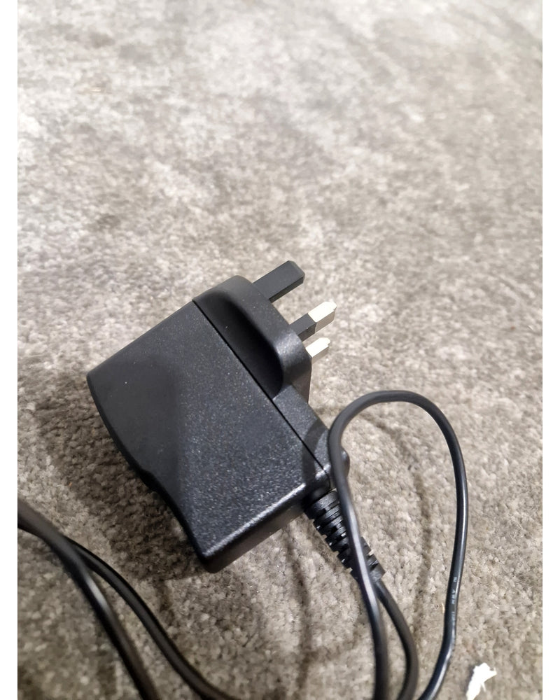 BOSS PSA-230ES Power Supply - 9V – Power adapter - Excellent - Image 5