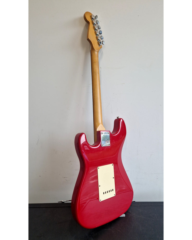 Squire Stratocaster 1995 - Red - Made IN China Electric Guitar - Classic Design - Good w/ Soft Case - Image 18