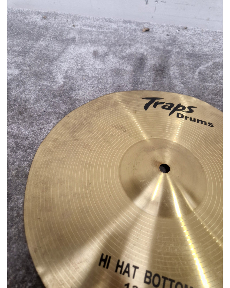 Traps Hi-Hat Cymbals 13.5' – Hi-Hat Cymbal - Good - Image 9
