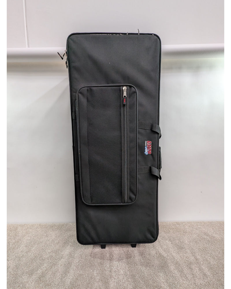 Gator Keybord Case With Wheels - Guitar Cases & Bags - Very Good - image 2